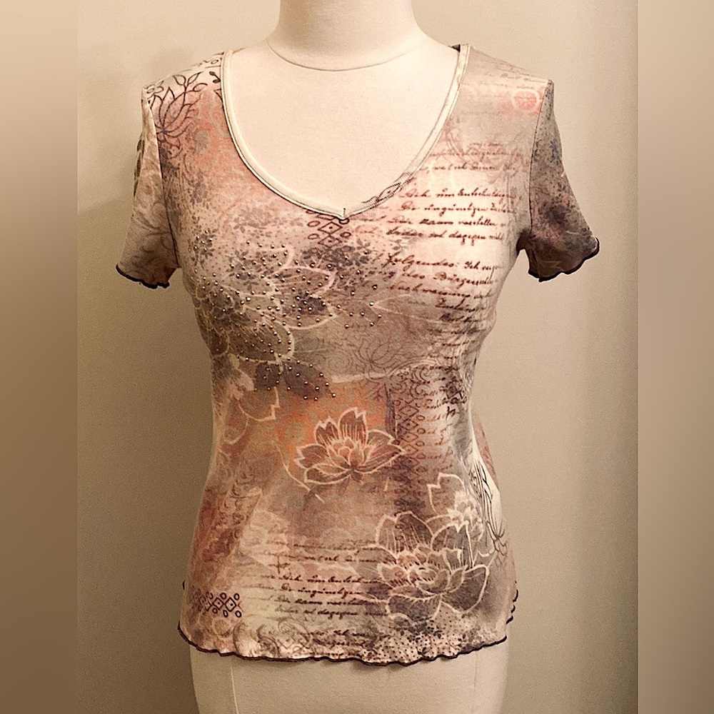 2/$30 XCIT U.S.A. Gold Floral Print Embellished V-Neck Short Sleeve Casual Top S